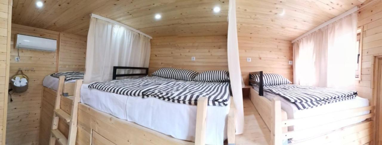 Bungalow 3 With 1 Room Сараєво Екстер'єр фото