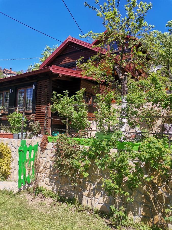 Bungalow 3 With 1 Room Сараєво Екстер'єр фото